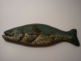 Primitive Old Hand Carved Wooden Fish 14 1/2 Inches Long This Is A Good Catch