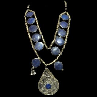 Rare Ancient Lapiz Lazuli Stone Pendant Necklace 300 B.  C 13 Stones (5)