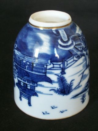 PERFECT CHINESE 18th C QIANLONG BLUE AND WHITE PAGODA LAKE TEA CUP VASE BOWL 5 11