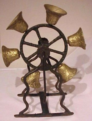 VINTAGE ANTIQUE CAST WALL MOUNT (6) ROTATING BRASS BELLS RANCH COUNTRY DOORBELL 4