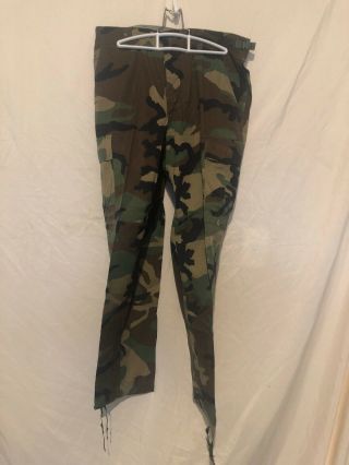 Military Combat Pants,  8415 - 01 - 391 - 1062 Small / Short Woodland Camo,  Gov.  Issue