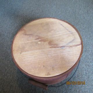 Antique large pantry box with bail handle and cover 4