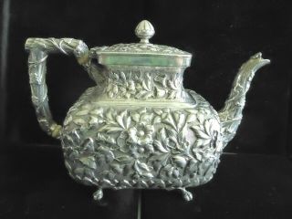 Antique American Art Nouveau 1880 Krider sterling silver Repousse Teapot 23 oz 2