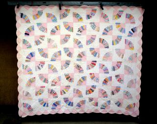 Vintage 1930 ' s double Fan Quilt hand quilted stitched scalloped edge 9