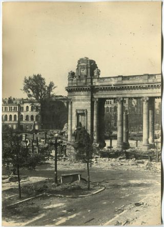 Wwii Large Size Press Photo: Berlin Center View After The Battle,  May 1945