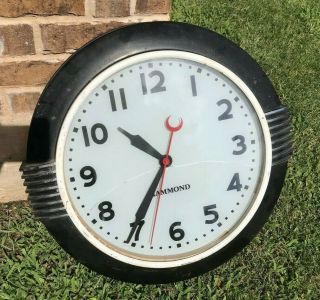 Hammond Model 341 Art Deco Wall Clock - Glass Dial Is Cracked,  Not Accurate Time