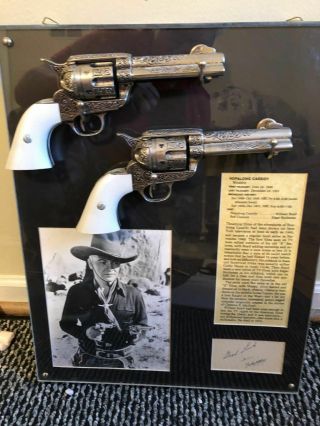 Vintage Hopalong Cassidy Display With Denix Revolvers Photo And Autograph