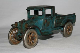 Arcade 1928 Model A Ford Cast Iron One Ton Express Truck,