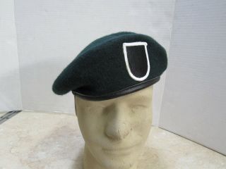 Issue Us Army Green Beret 7 1/4 W/ 5th Sfg Flash Date 1995 Spec Forces