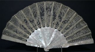 Unusual 19th Century French Victorian Hand Carved Mother Of Pearl Fan Lace