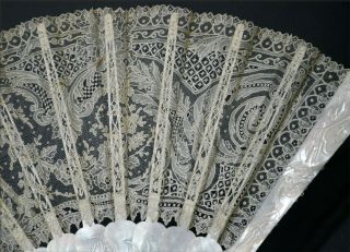 UNUSUAL 19TH CENTURY FRENCH VICTORIAN HAND CARVED MOTHER OF PEARL FAN LACE 7