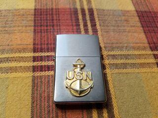 Zippo Lighter US Navy Raised Gold Color Anchor Brushed Chrome 1999 2