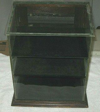 Antique/vintage Display Case By Speciality Display Case Company Kendallville In