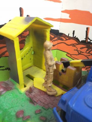 Ideal Toys Battle Action Checkpoint WWII Playset 6