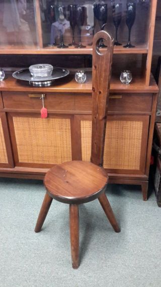 William Fetner Inc.  Mid - Century Pine Keyhole Tote Fireside Chair