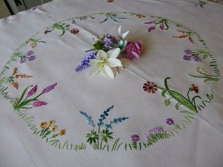 Vintage Hand Embroidered Linen Tablecloth - Flower Circle Spring Flowers