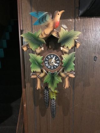 Vintage Schmwckenbecher Regula West German Black Forest Cuckoo Clock Great