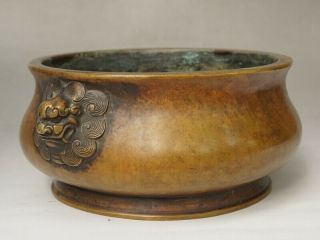 Chinese Exquisite Handmade Bronze incense burner 8