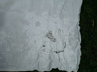 VINTAGE IRISH LINEN MADEIRA TABLECLOTH BANQUET WHITE SHABBY CHIC HAND EMBROIDERY 7