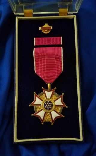 Korean War Era Legion Of Merit Medal With Case