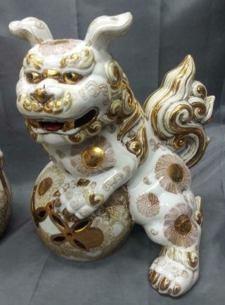 Two 2 Chinese Asian Oriental Foo Dogs Statues Art Pottery Porcelain Set 2