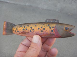ANTIQUE FISH DECOY GOLDEN TROUT OR EASTERN TROUT OLD FOLK ART ICE FISHING LURE 2