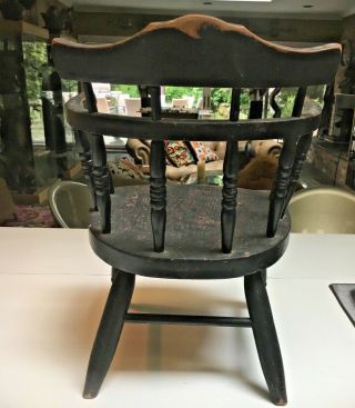 Primitive Penn Dutch? folk art painted child ' s antique captain chair spindles 3
