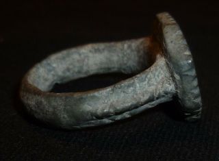 VIKING Ancient Bronze RING with Runes - Circa 7th - 9th Century AD /966 7