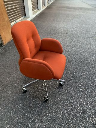 1980’s Eames Herman Miller Soft Pad Aluminum Group Desk Chair Orange 3