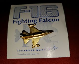 F - 16 Fighting Falcon Gold Lockheed Martin Tactical Aircraft Systems Pin