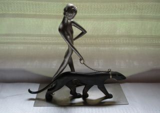ART DECO HAGENAUER style Nude lady walking a wild cat cougar on a chain figurine 10