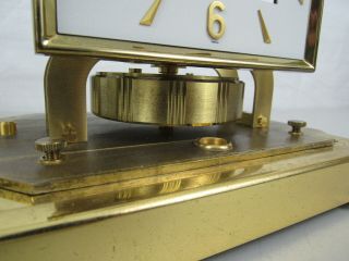LeCoultre & Cie Atmos 528 - 8 Metal Caliber Swiss Clock - Not - Sells 9