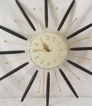Vtg Lux Wall Clock Robert Shaw 1963 Mid Century Modern Starburst MCM Flower 26” 2