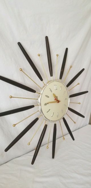 Vtg Lux Wall Clock Robert Shaw 1963 Mid Century Modern Starburst MCM Flower 26” 4
