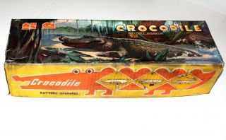 Tin Toy rare Crocodile battery operated made in China 60 ' s 3