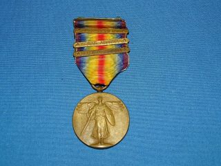 Wwi Victory Medal W/ 3 Bars (b19)