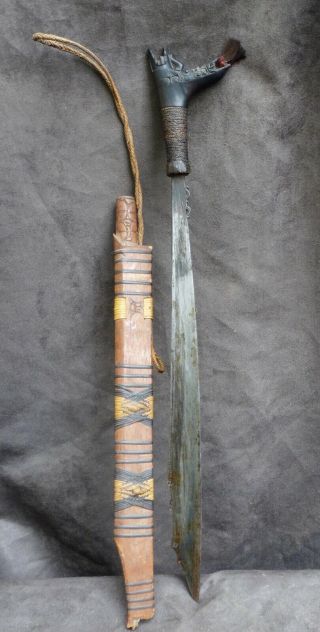 Antique and quality headhunters sword,  mandau,  Dayak Borneo Indonesia 3