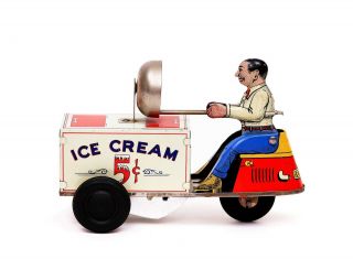 Vintage Walt Reach Courtland Ice Cream Cart Tin Wind - Up Toy Still