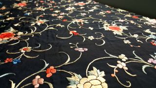 Antique Canton Embroidered silk double side Piano Shawl 1900s 8