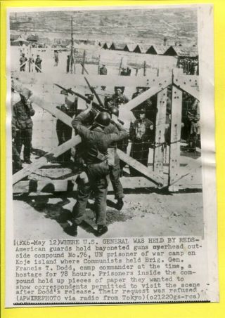 1952 Korea Pow Camp No 76 Held General Dodd Hostage Press Wirephoto
