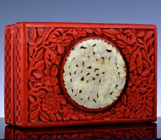 FINE c1900 CHINESE CINNABAR LACQUER & JADE PENDANT PLAQUE DESK TABLE SEAL BOX 2