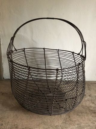 RARE HUGE Early Antique Handmade Metal Wire Footed Egg Basket Patina AAFA 9