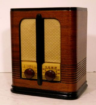 Old Antique Wood GE Vintage Tube Radio - Restored & Mini Tombstone 2