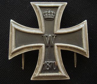 Rare German 1870 Iron Cross 1st Class Medal Godet / $1.  00