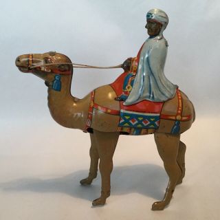 Vintage Tin Litho Windup Wiseman On A Camel Made In Germany U.  S.  Zone Rare