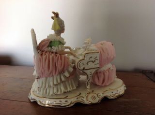 ANTIQUE DRESDEN CHINA LADY PLAYING GRAND PIANO LACE MUSIC FIGURINE GERMANY PINK 3