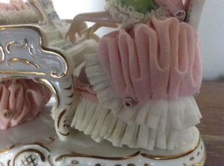 ANTIQUE DRESDEN CHINA LADY PLAYING GRAND PIANO LACE MUSIC FIGURINE GERMANY PINK 8