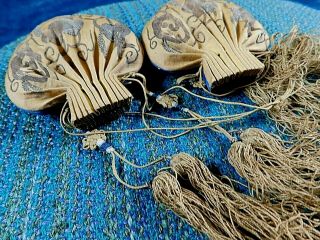 ANTIQUE 19THC CHINESE EMBROIDERED SILK PURSES YELLOW AND BLUE SILK SIDES 12