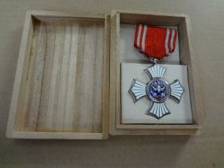 Wwii Japanese Red Cross Silver Merit Medal Army Navy Japan Badge 03