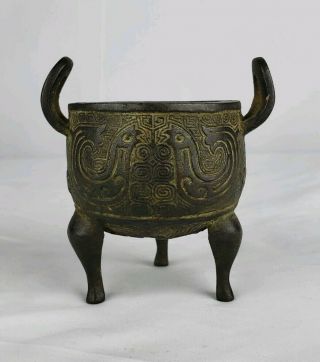 UNUSUAL ANTIQUE CHINESE OR JAPANESE ARCHAISTIC BRONZE CENSER DING MINIATURE 4